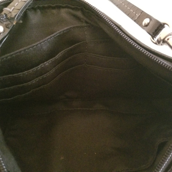 Coach Signature Canvas Wristlet  Clutch - Picture 6 of 7